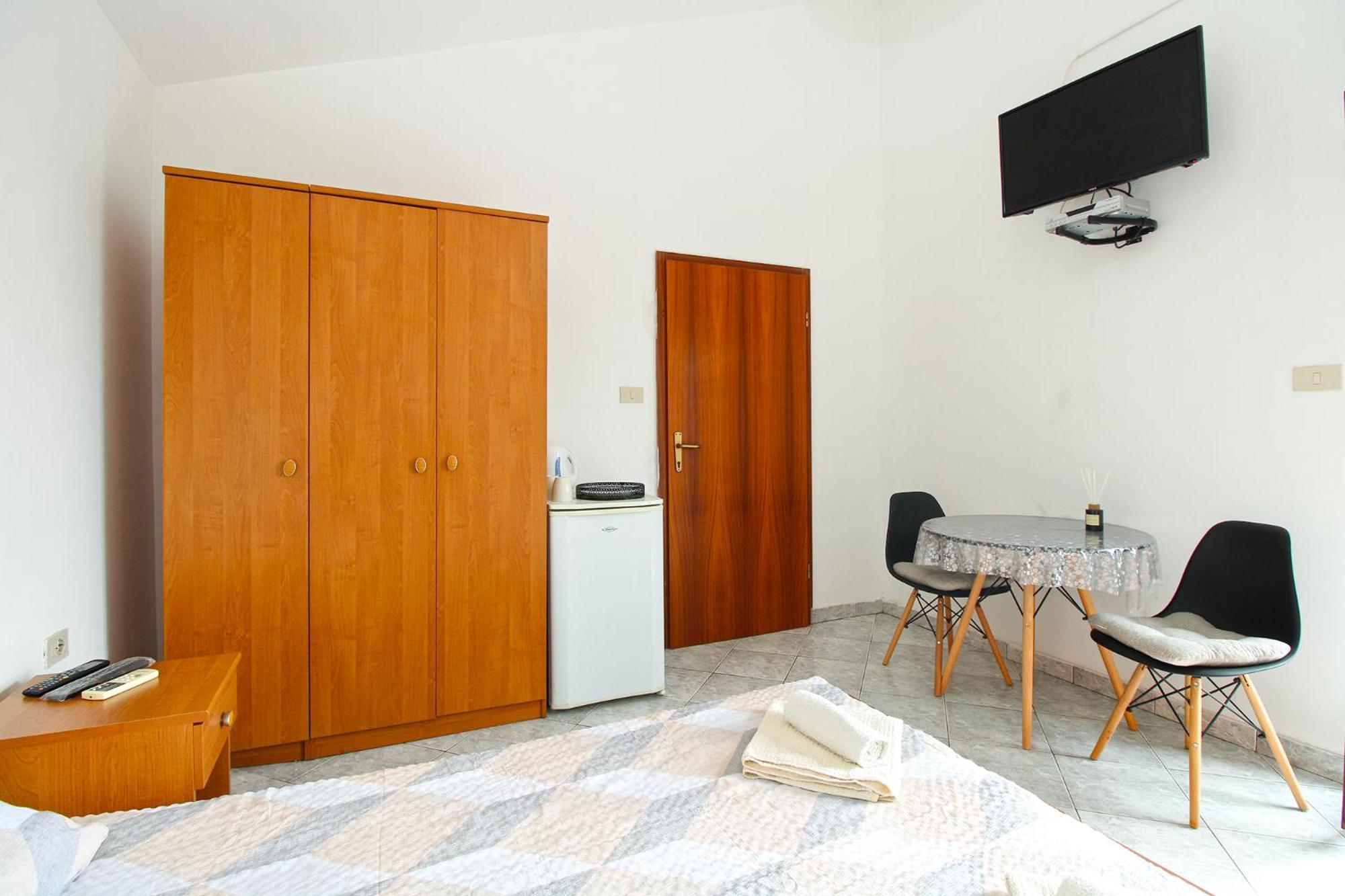 Apartments And Rooms Stoja Pula 1864 Εξωτερικό φωτογραφία