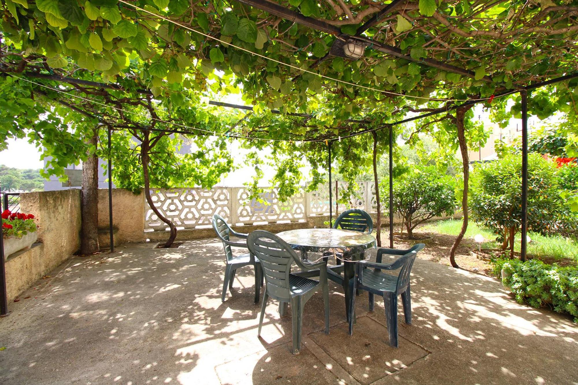 Apartments And Rooms Stoja Pula 1864 Εξωτερικό φωτογραφία